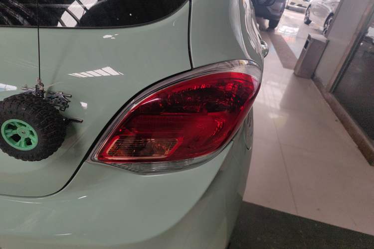 Used CHANGAN OSHAN Benni E-Star 2021 National Edition Xinyi Edition Lithium Iron Phosphate (31.95 kWh) Exterior 6