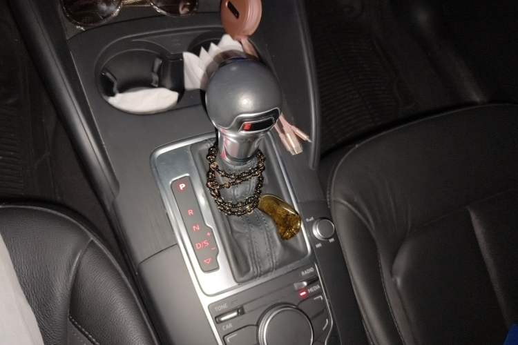 Used Audi A3 2015 Sportback 35 TFSI Millionth Anniversary Comfort Model Gear Lever