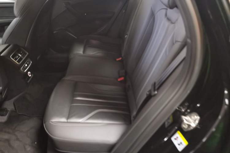 Used Audi Q5L 2023 40T Fashionable and Dynamic Edition
