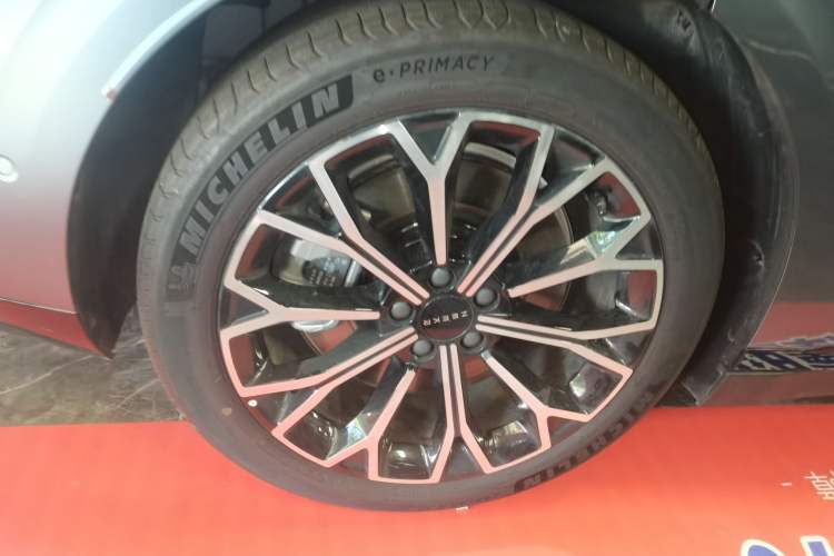 Used Zeekr 007 2025 Four-Wheel Drive Intelligent Driving Version 75 kWh