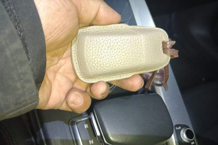 Used Audi A5 2017 Cabriolet 40 TFSI Fashion Model Vehicle Key