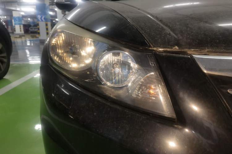 Used Honda Accord 2011 2.4L EXL Navi Right Front Headlight