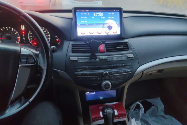 Used Honda Accord 2012 2.0L SE Audio And AC Panel