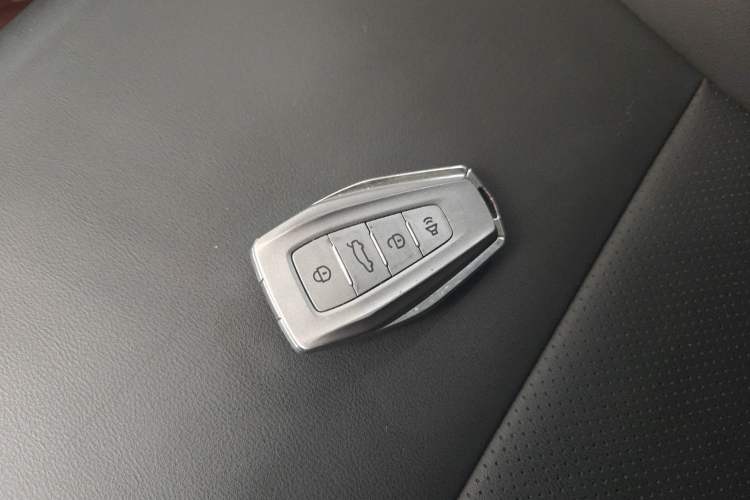 Used Geely Auto Coolray 2020 PRO 240T Manual Shooter
