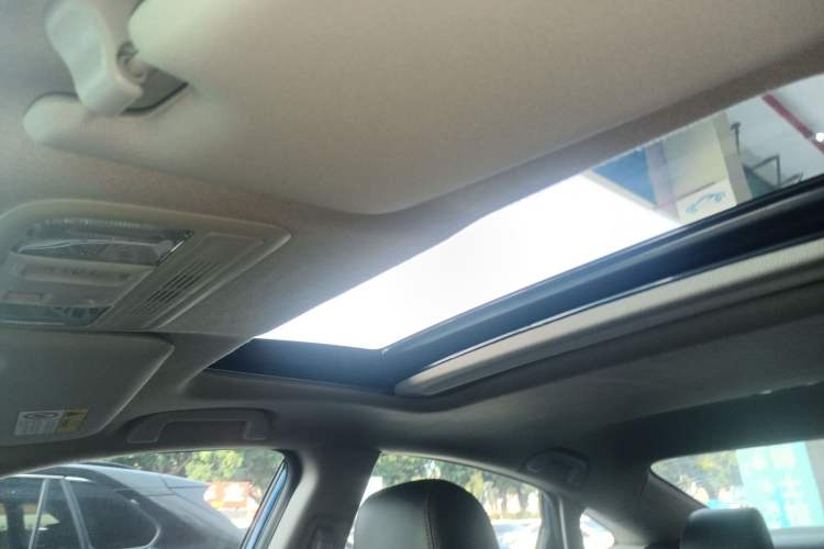 Used Honda Civic 2016 220TURBO CVT Luxury Edition Headliner