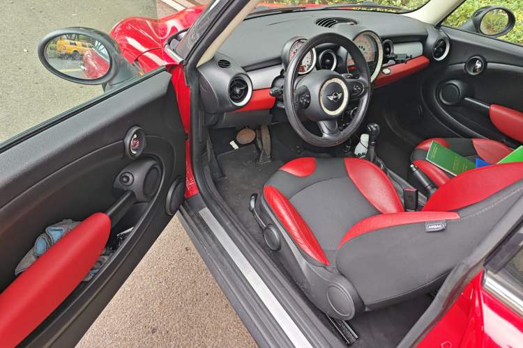 Used MINI  Driver Seat