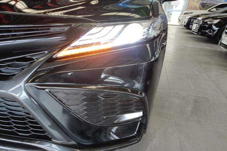 Used Toyota Camry 2022 2.5S Knight Edition

