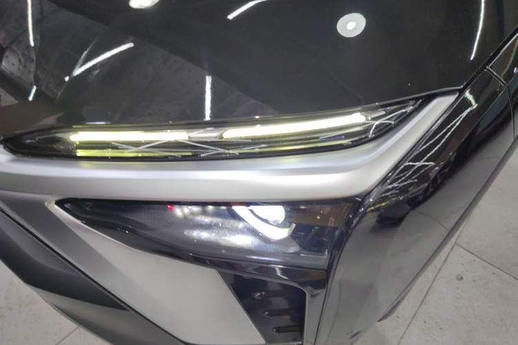 Used Nio ES8 2020 415 km Range 7-Seater Version Left Front Headlight