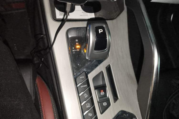 Used Geely Auto Coolray 2019 Sport Version 260T DCT Battle China VI Standard
