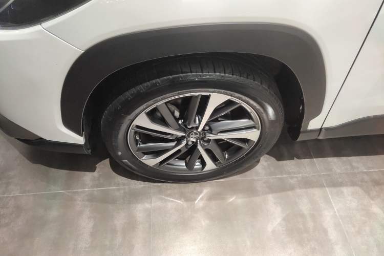 Used Toyota FRONTLANDER 2022 2.0L CVT Luxury PLUS Edition
