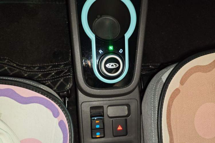 Used Chery New Energy Little Ant 2021 150 000 Yuan "Ant Fan" Edition New Ant Cool Version Lithium-Ion Battery