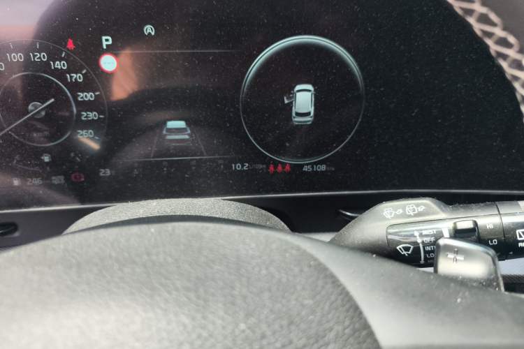 Used Kia Sportage (Chinese Domestic Model) 2023 2.0T Two-Wheel-Drive Prestige Edition
