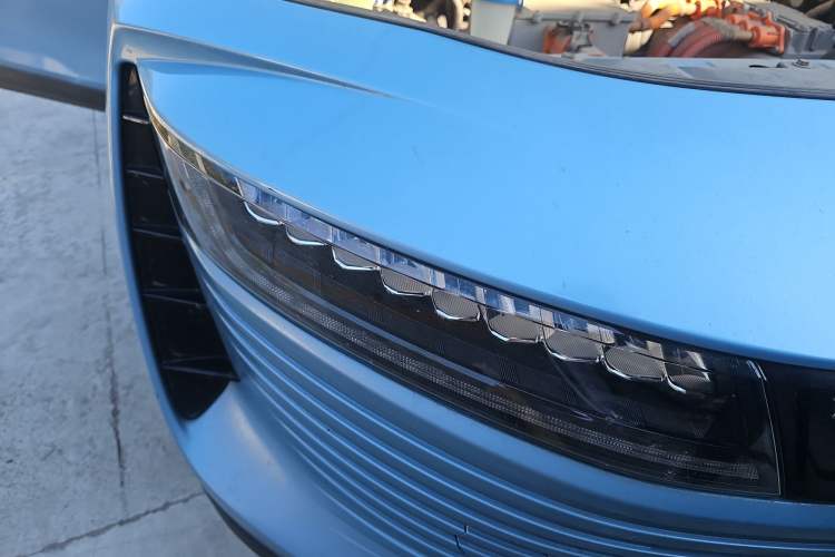 Used ORA iQ 2018 Smart Connectivity Model
