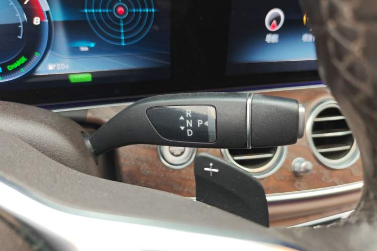 Used Mercedes-Benz E-Class 2019 E 260 L
