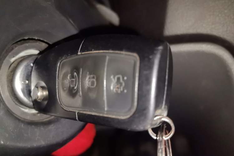 Used Ford Focus 2013 Hatchback Classic 1.8L Automatic Base Model
