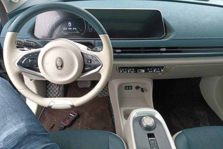 Used ORA Good Cat 2021 400km Standard Range Athena Edition Lithium Iron Phosphate