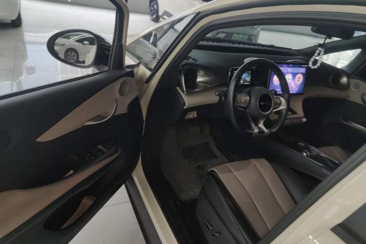 Used BYD Dolphin 2024 Honor Edition 420km Fashion Version
