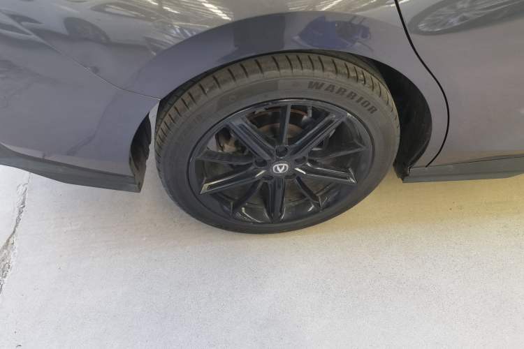 Used CHANGAN UNI-V 2022 1.5T Prestige Version
