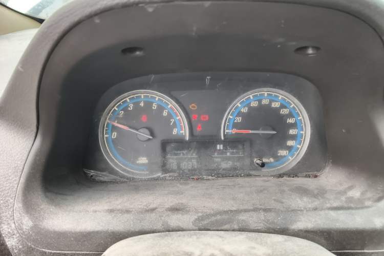 Used Baojun 730 2014 1.5L manual Comfort ESP version 7 seats
