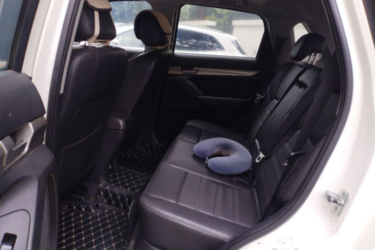 Used BAIC Senova X65 2015 2.0T Automatic Elite Model
