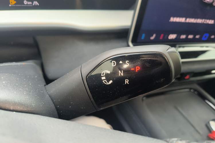 Used Volkswagen Teramont 2025 Tiguan Pro 450TSI Four-Wheel Drive Summit Edition
