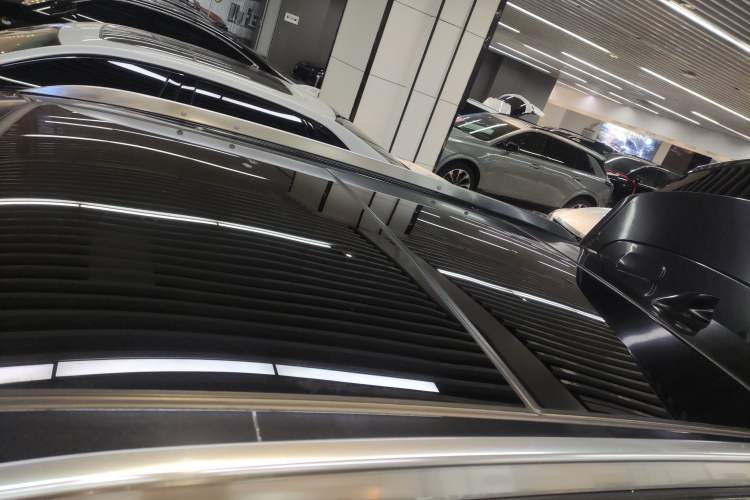 Used Cadillac XT4 2018 28T Two-Wheel Drive Leading Version