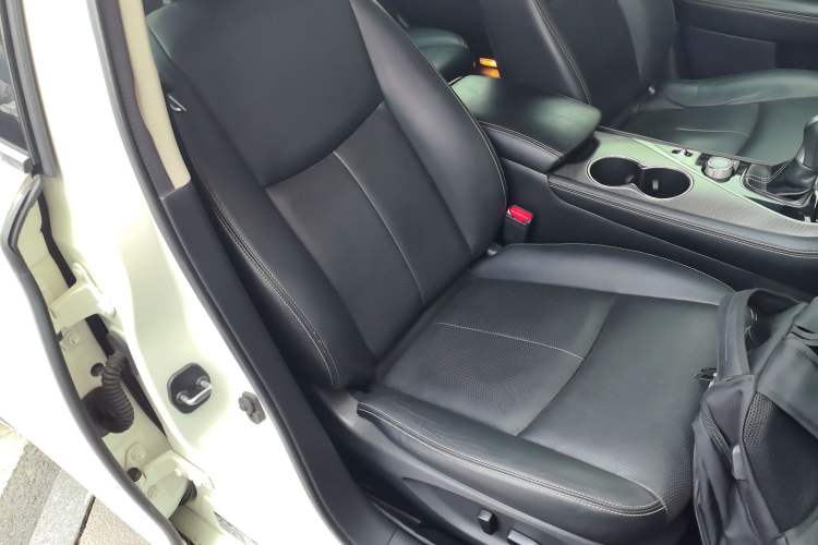 Used Infiniti Q50L 2016 2.0T Ambition Edition