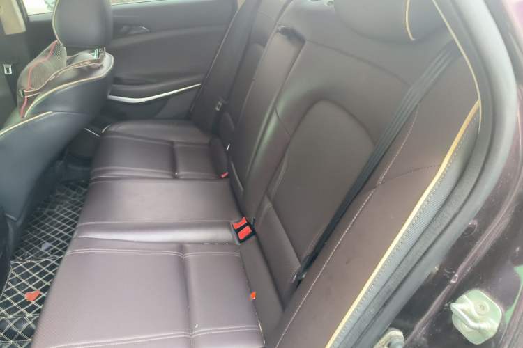 Used CHANGAN Raeton CC 2018 1.5T Automatic Zunya Model China V Standard Left Rear Seat