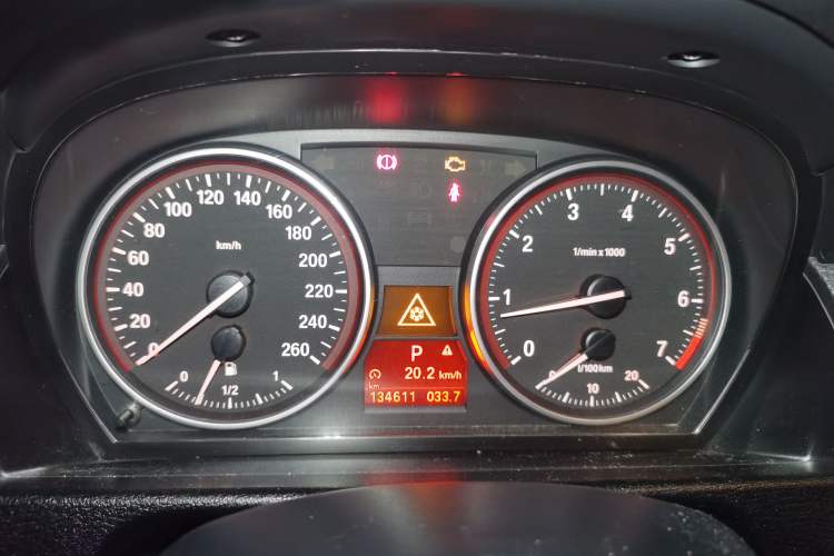 Used BMW X1 2013 sDrive18i Sport Design Package