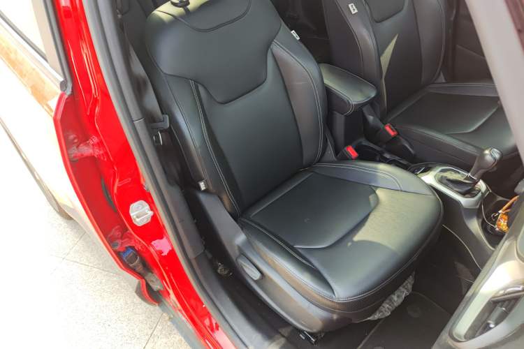 Used Jeep Renegade 2021 220T Automatic 80th Anniversary Edition
