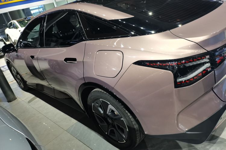 Used Toyota bZ3 2023 616 km Long-Range Premium