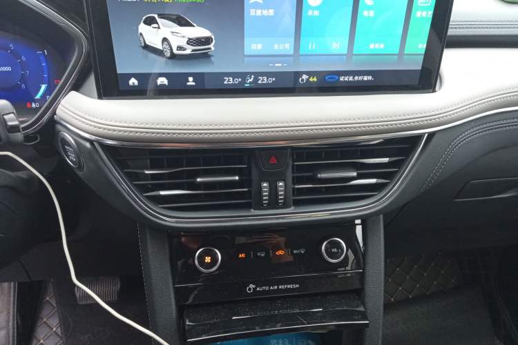 Used Ford Escape 2020 EcoBoost 245 Four-Wheel Drive Luxury Edition