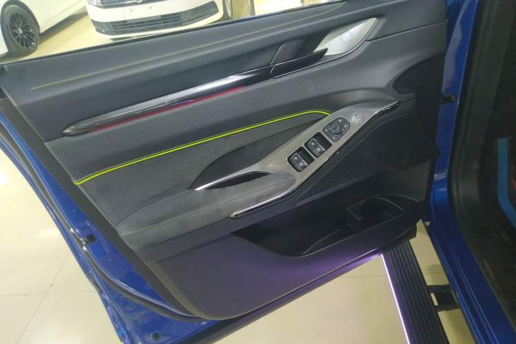 Used Haval H6S 2022 2.0T Two-Wheel Drive ZhiRun Version
