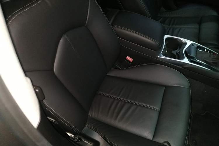 Used Cadillac SRX 2014 3.0L Comfort Model