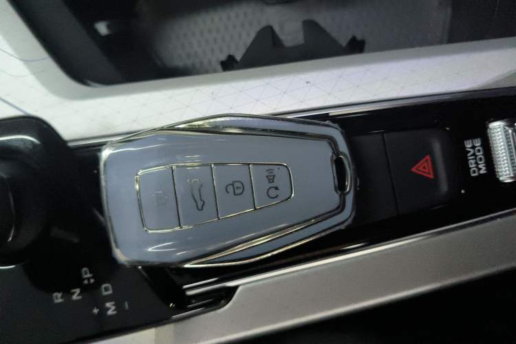 Used Geely Auto Preface 2025 Dongfang Yao 1.5TD Fuyao Edition
