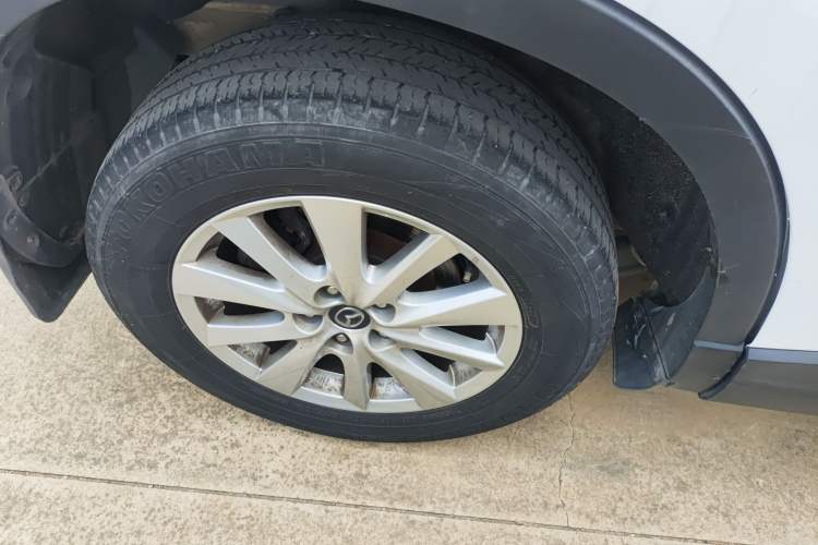 Used Mazda CX-5 2015 2.0L Automatic Two-Wheel Drive Urban Version
