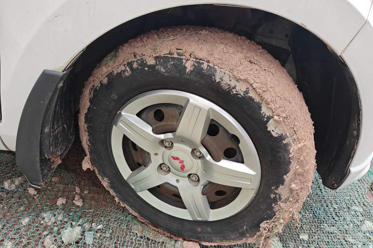 Used Wuling Hongguang 2015 1.5L S Basic Version China V Standard