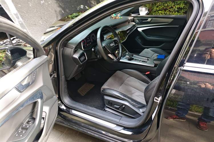 Used Audi A6L 2020 40 TFSI Luxury Dynamic Edition Driver Seat