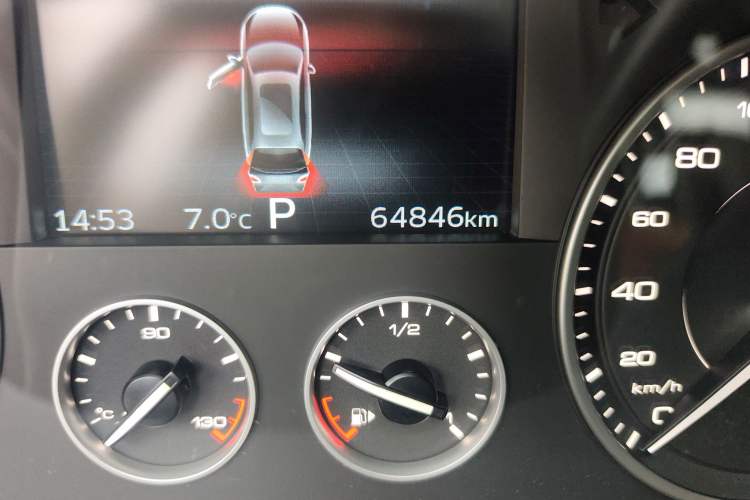 Used BORGWARD BX7 2016 28T Two-Wheel Drive Luxury Version 5 Seats
