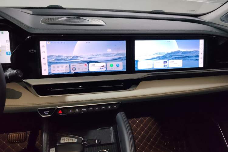 Used Geely Auto Monjaro L 2023 2.0TD High-Power Automatic Two-Wheel Drive Flagship Version Audio And AC Panel