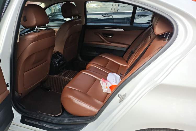 Used BMW 5 Series 2014 525Li Leading Model Left Rear Seat