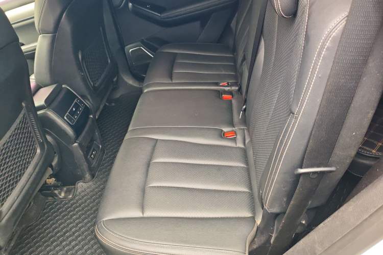 Used BYD Tang 2018 2.0T Automatic SmartConnect Prestige 7-Seater China V Standard Left Rear Seat