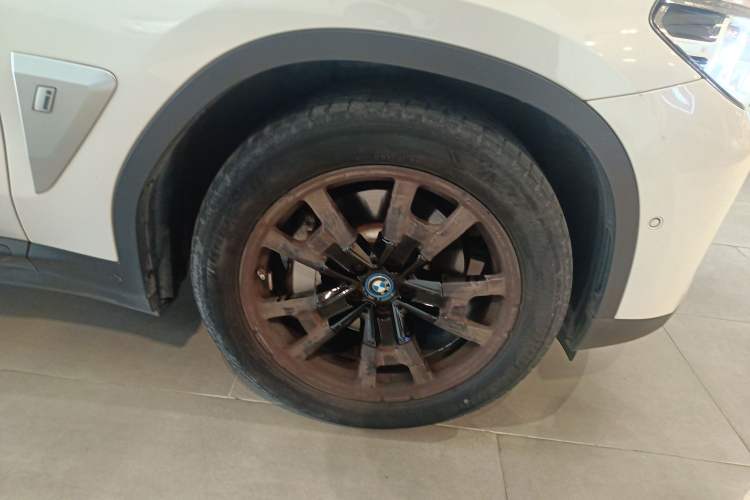 Used BMW iX3 2021 Leading Model