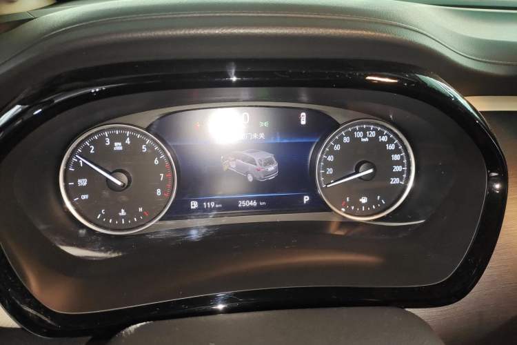Used Buick GL8 2023 Facelifted Land Cruiser Executive Luxury Version Instrument Cluster