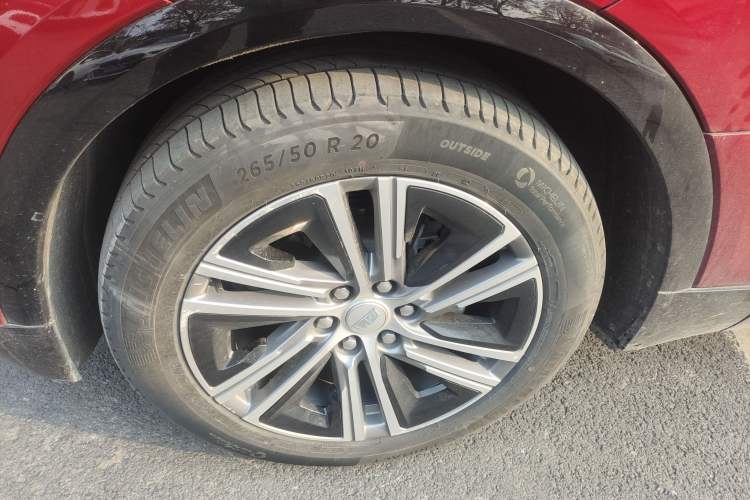 Used Cadillac LYRIQ 2022 Rear-Drive Long-Range Luxury Edition