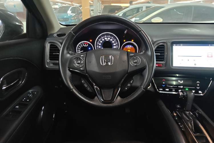 Used Honda Vezel 2015 1.8L CVT 2WD Luxury Model Steering Wheel