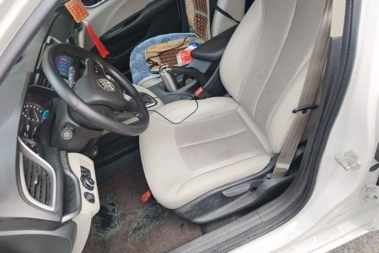 Used Buick GT 2017 15N Automatic Elite Version