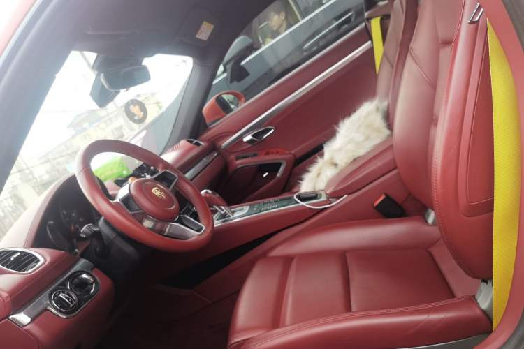 Used Porsche 718 2020 Cayman 2.0T Left Front Seat