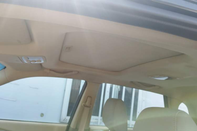 Used Hyundai Tucson 2013 2.0L Manual Two-Wheel Drive Fashion Edition