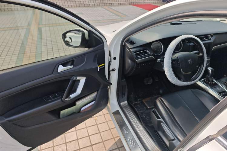 Used Peugeot 408 2015 1.2T Automatic Luxury Edition
